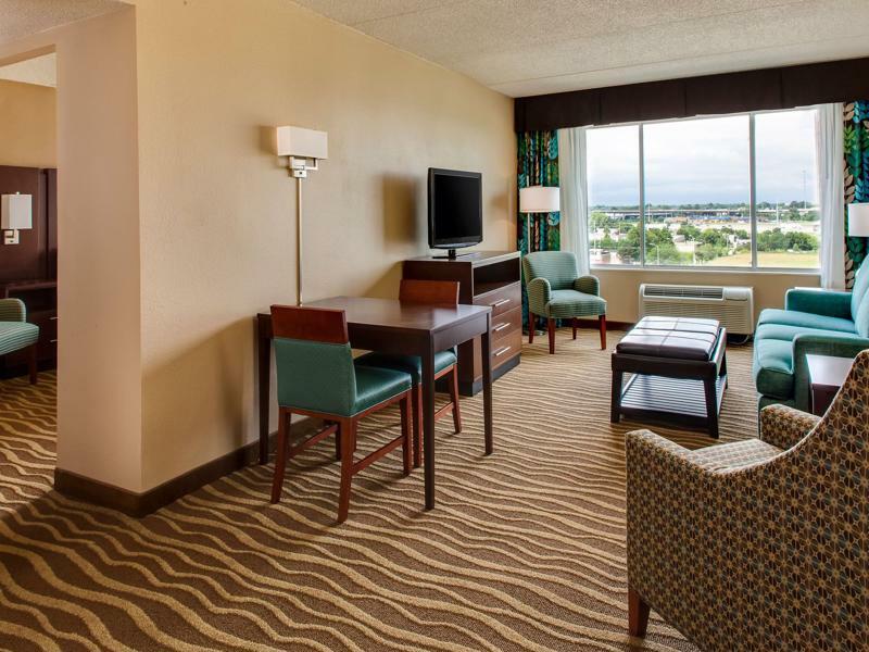 Holiday Inn Hotel & Suites Overland Park-West By Ihg Eksteriør bilde